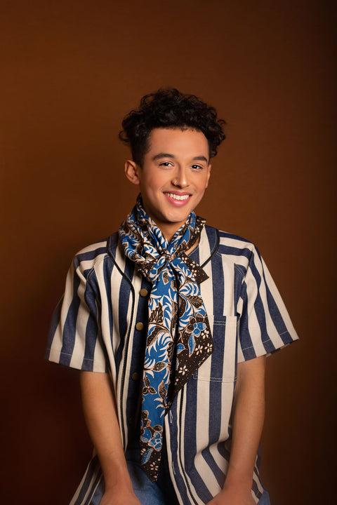 Pecutan : Perennial Flowering Vines | 'Batik Tulis' Scarves | Dark Indigo