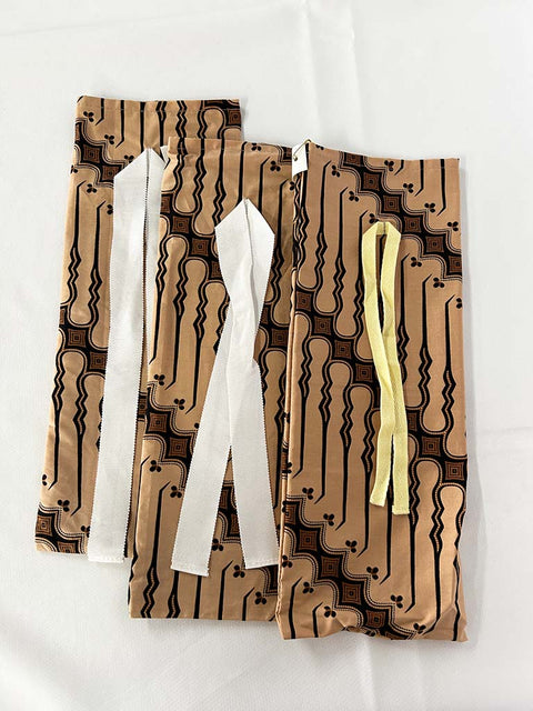 Wine Wrappers - Add batik to your gifts - Parang