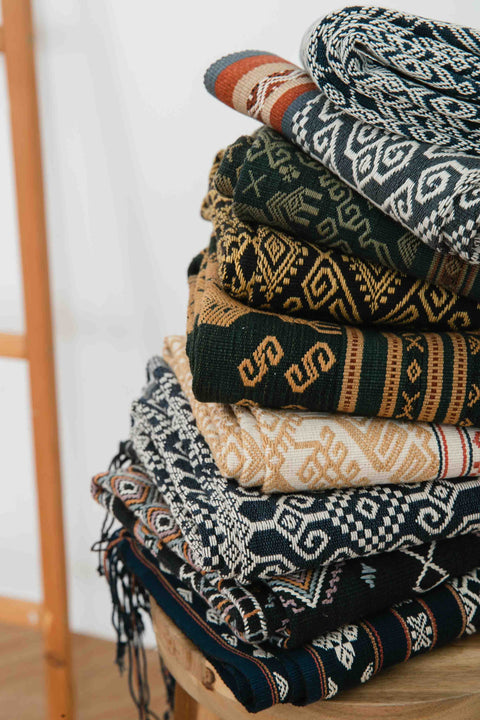 Halendang Shawl - Habak