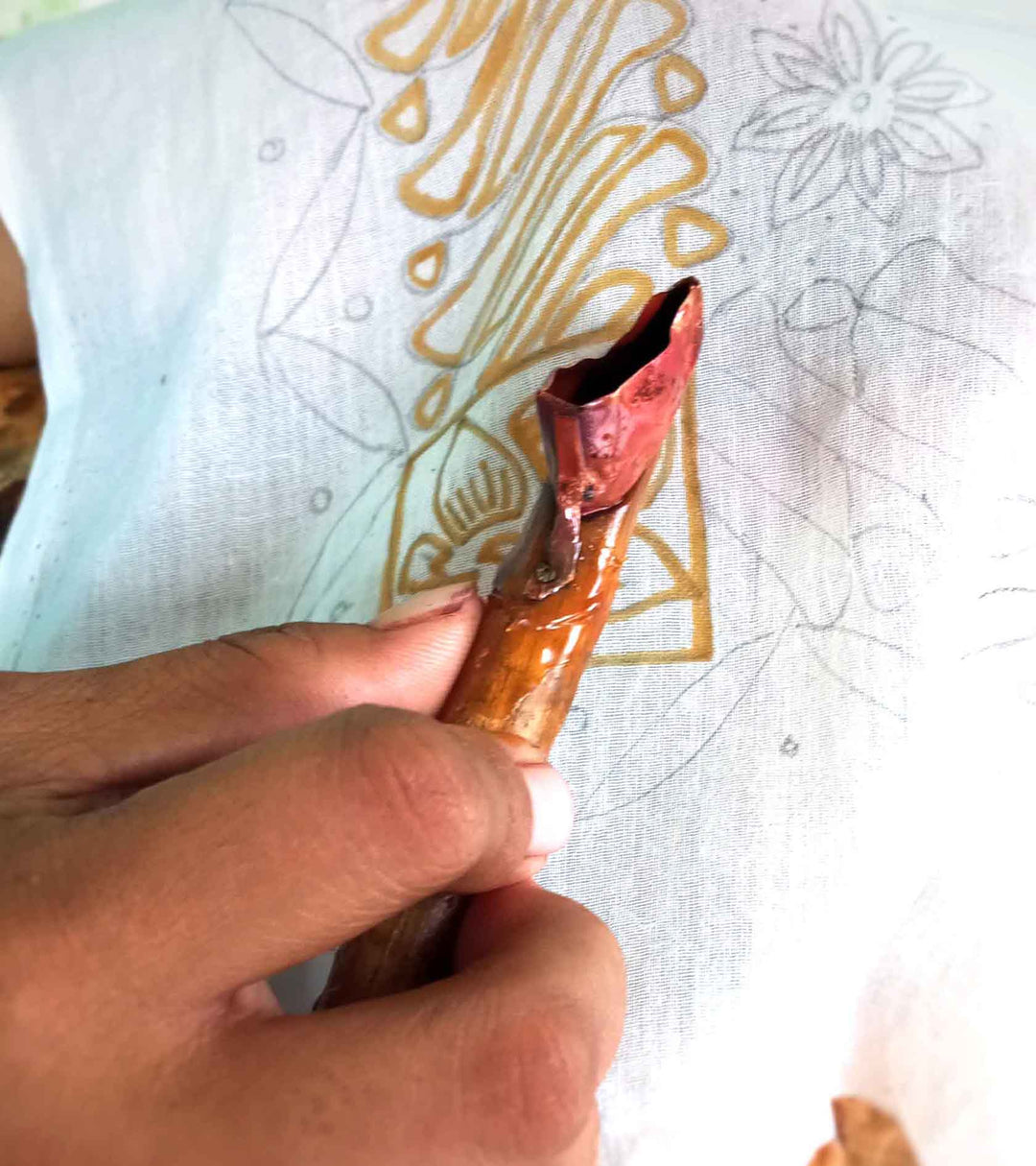 Batik in the making – The Batik Library : Indonesian Craft Stories